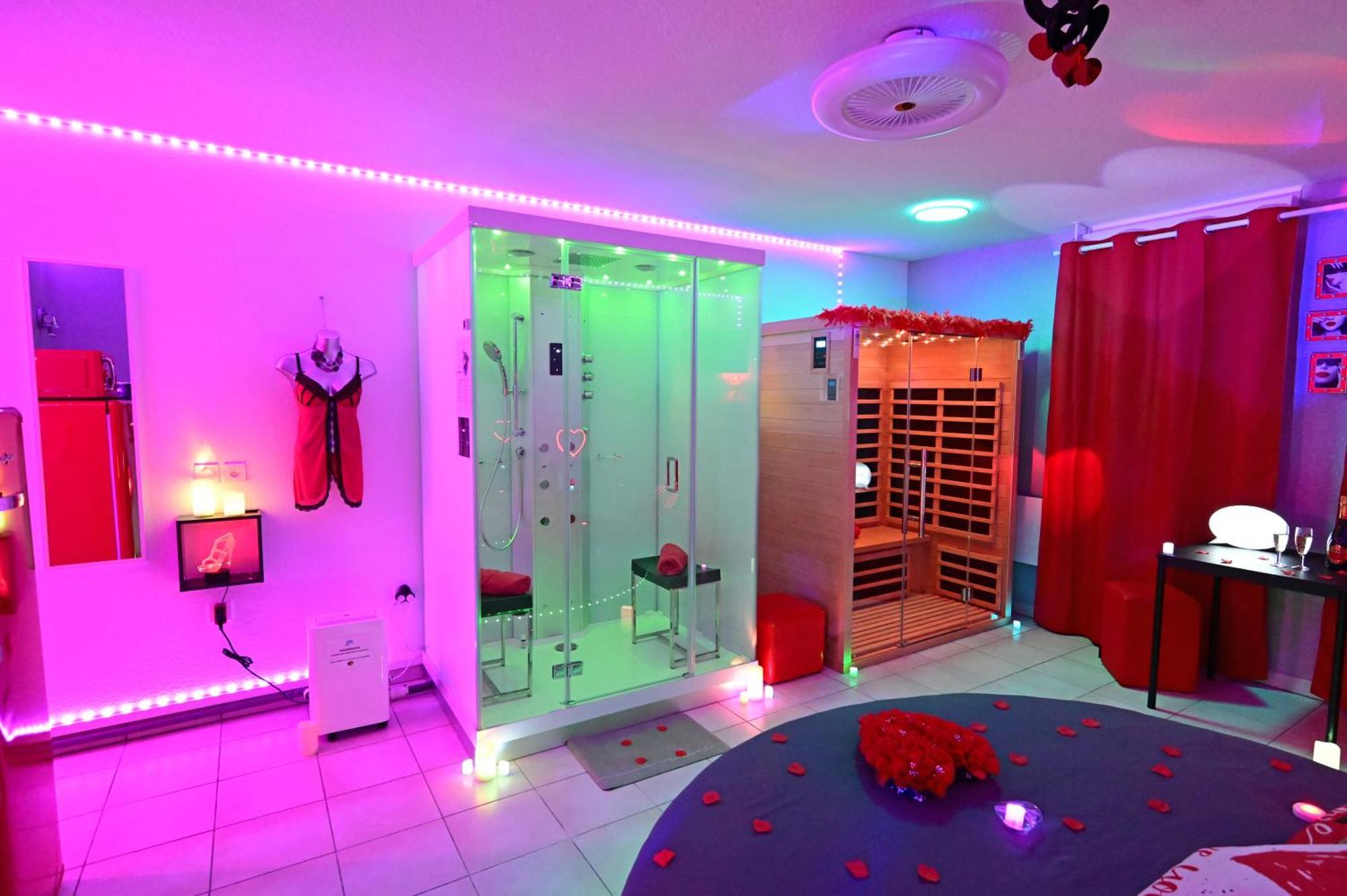 Love Room A Deux Pas De L'Ocean Avec Hammam, Sauna Et Bain A 2 :-) Бискаррос Экстерьер фото