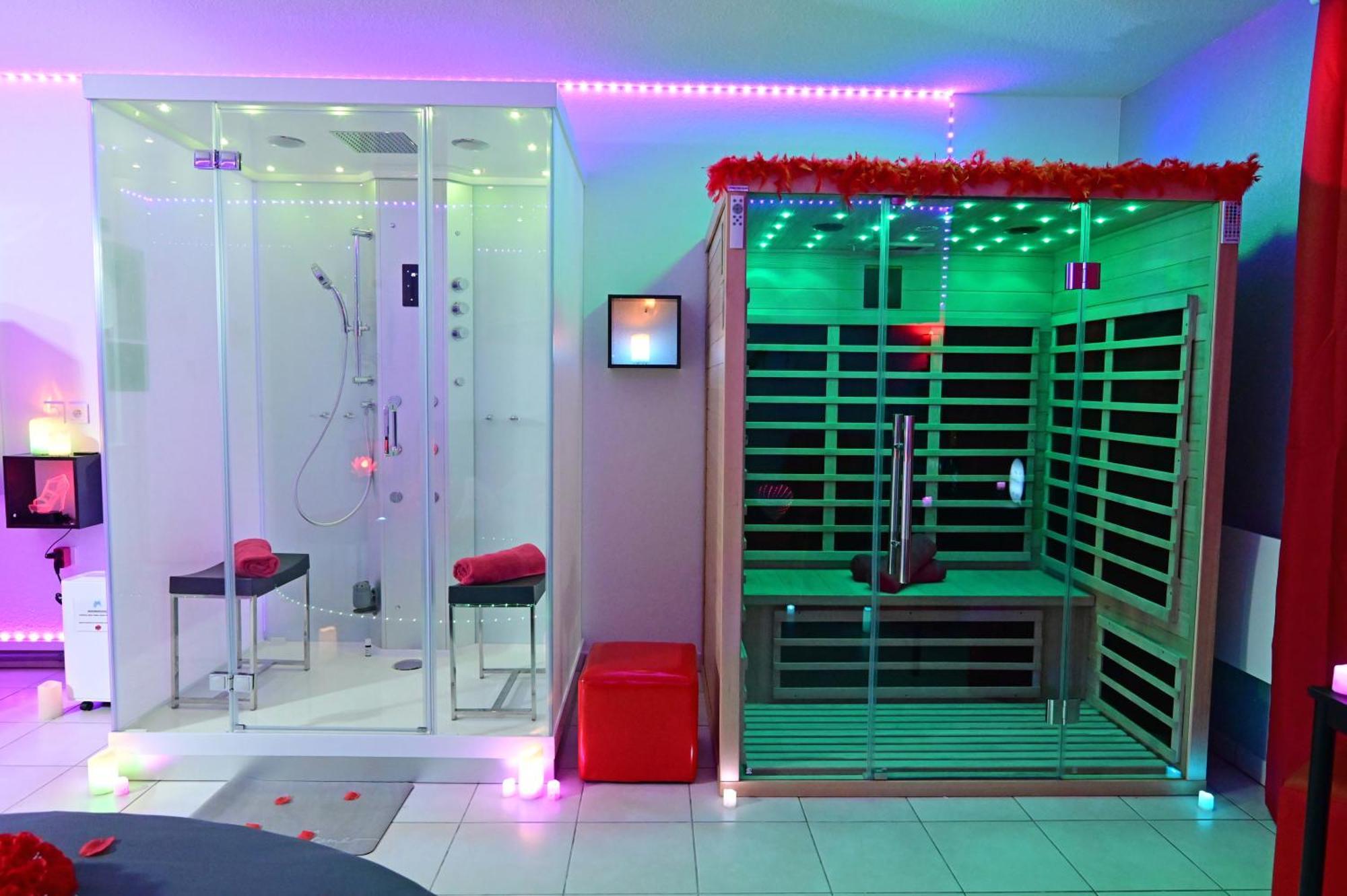 Love Room A Deux Pas De L'Ocean Avec Hammam, Sauna Et Bain A 2 :-) Бискаррос Экстерьер фото